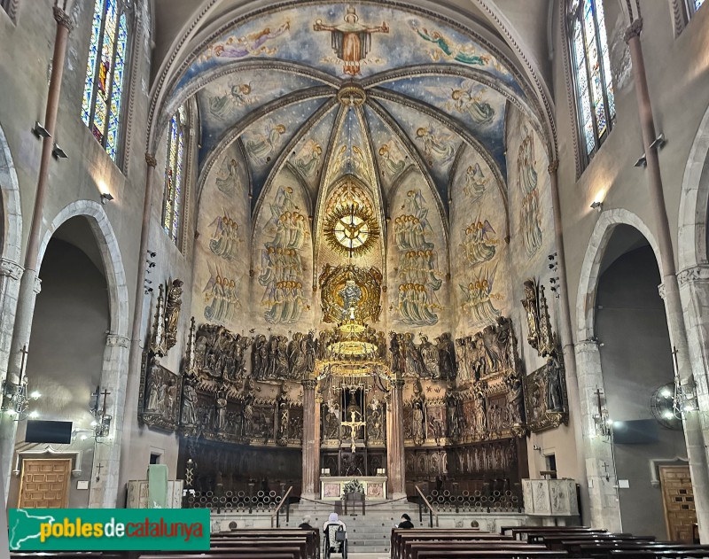 Terrassa - Basílica del Sant Esperit. Presbiteri (Foto: Albert Esteves, 2025) Terrassa - Basílica del Sant Esperit. Presbiteri