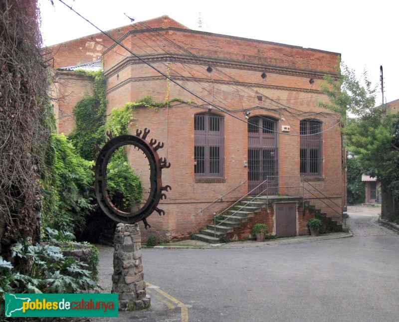 Terrassa - Vapor Ros. Entrada a la fàbrica