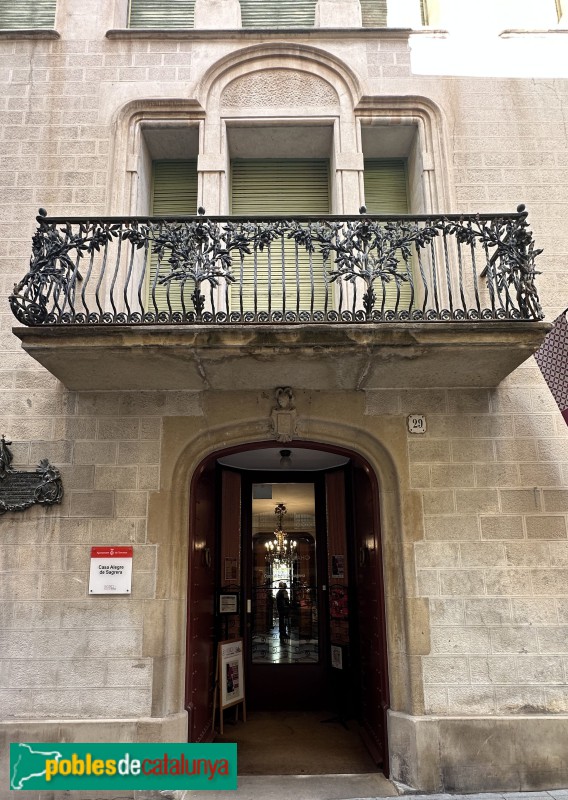 Terrassa - Casa Alegre de Sagrera (Foto: Albert Esteves, 2025) Terrassa - Casa Alegre de Sagrera