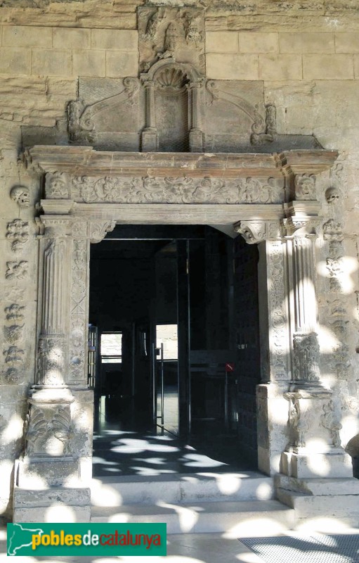 Lleida - Seu Vella. Porta del Capítol