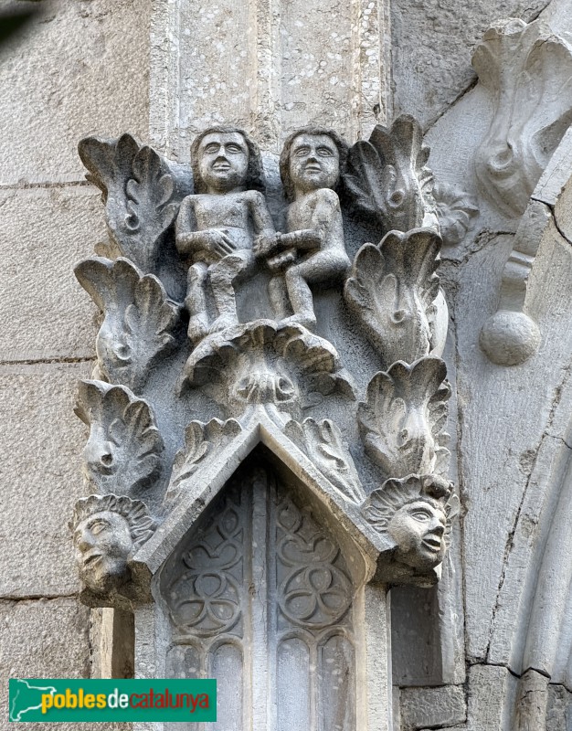 Bordils - Església de Sant Esteve. Portada (Foto: Albert Esteves, 2026) Bordils - Església de Sant Esteve. Portada