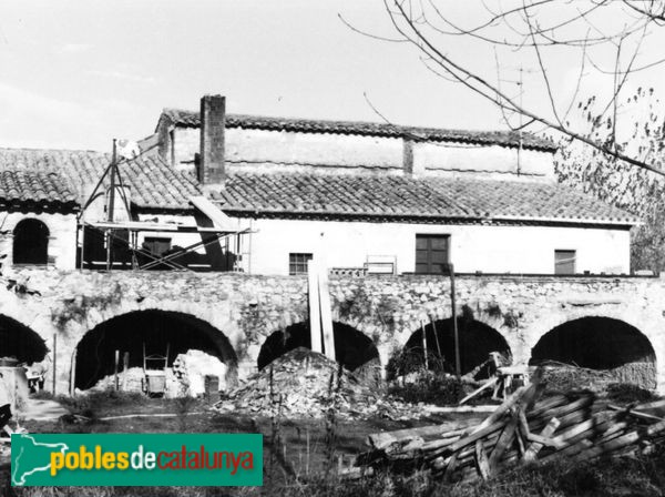 Bordils - Can Masó (Foto: <i>Ramon Maria Castells i Llavanera -invarquit.cultura.gencat.cat-</i>, 1985) Bordils - Can Masó