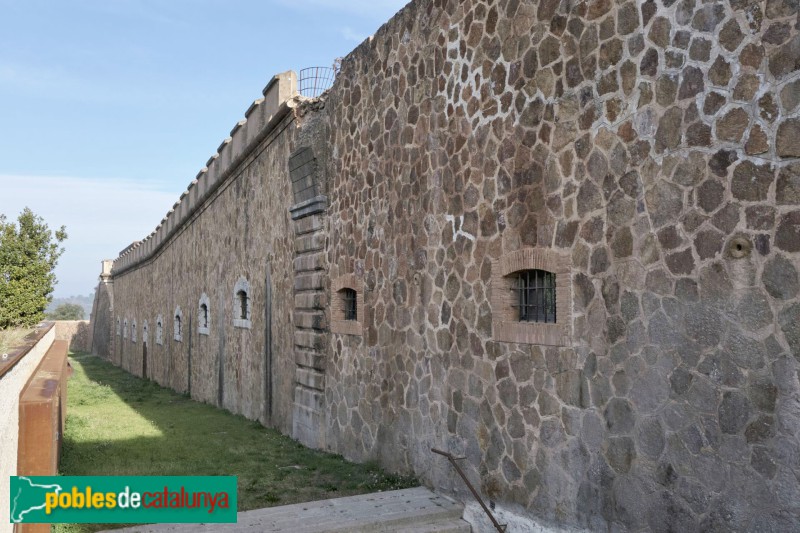 Castell de Sant Julià de Ramis (Foto: <i>Raül Costal -invarquit.cultura.gencat.cat-</i>, 2023) Castell de Sant Julià de Ramis