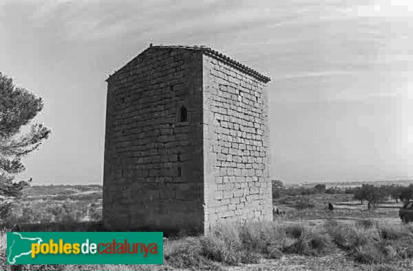 Seròs - Torre d'Escàrrega (Foto: <i>-invarquit.cultura.gencat.cat-</i>, 1998) Seròs - Torre d'Escàrrega