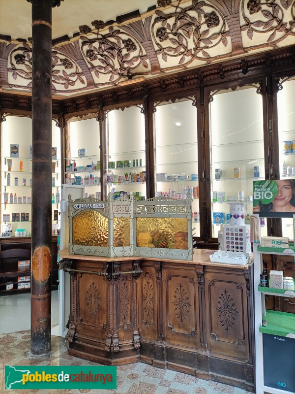 Barcelona - Farmàcia del Carme (Foto: Anna Corcoll, 2023) Barcelona - Farmàcia del Carme