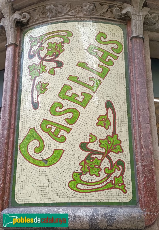 Barcelona - Farmàcia del Carme (Foto: Anna Corcoll, 2023) Barcelona - Farmàcia del Carme