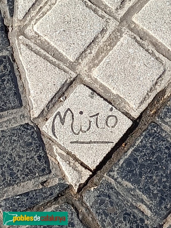 Barcelona - Mosaic del Pla de l'Os (Joan Miró) (Foto: Anna Corcoll, 2025) Barcelona - Mosaic del Pla de l'Os (Joan Miró)