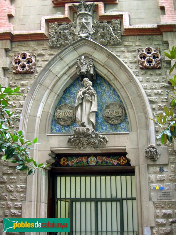 Barcelona - La Salle Condal (Foto: Albert Esteves, 2006) Barcelona - La Salle Condal