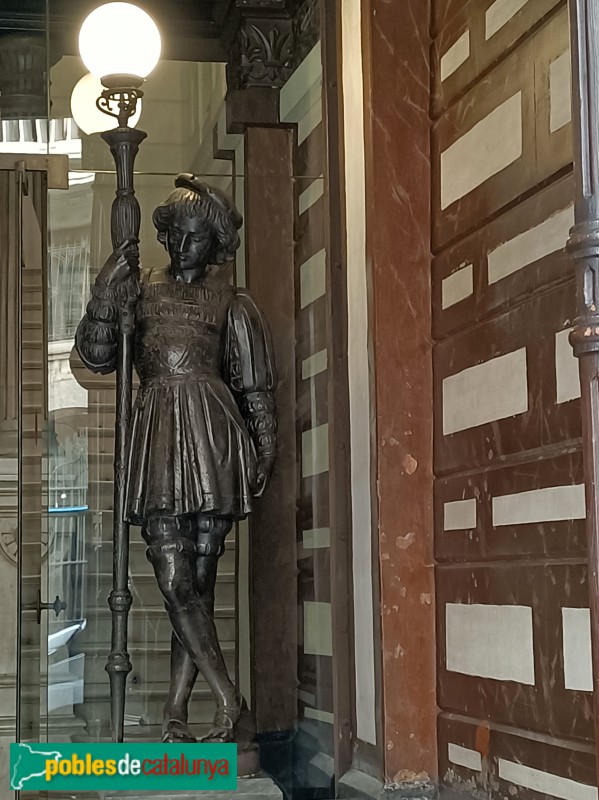 Barcelona - Via Laietana, 57 (Foto: Anna Corcoll, 2024) Barcelona - Via Laietana, 57