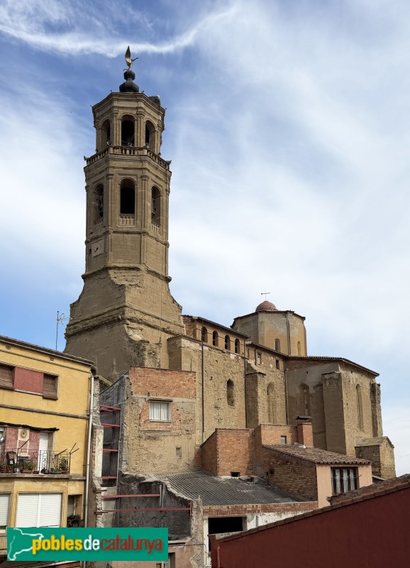 Almenar - Església de Santa Maria (Foto: Albert Esteves, 2026) Almenar - Església de Santa Maria