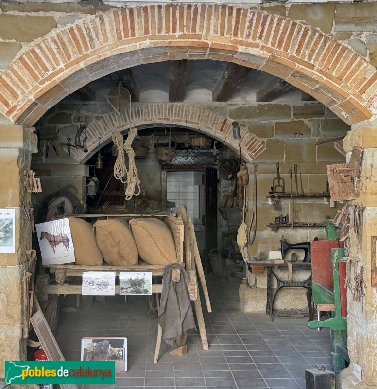 Almenar - Cal Tonot (Museu)