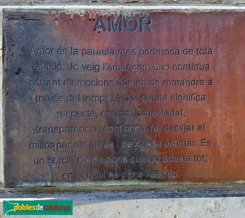 Almenar - Escultura <i>Amor</i>