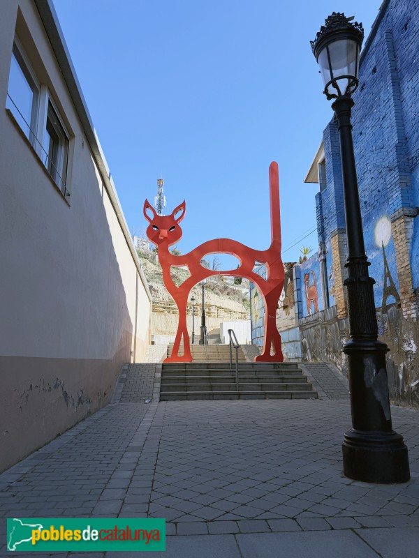 Almacelles - Escultura <i>Gat Vermell</i>