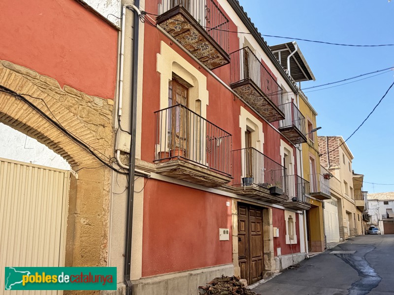 Corbins - Cal Maciano