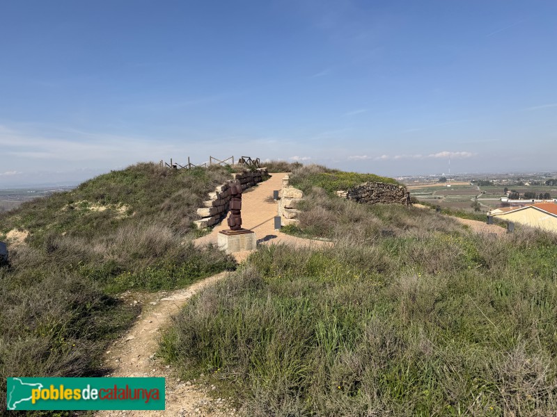 Alcoletge - Escultura <i>El Recolliment del Símbol</i>