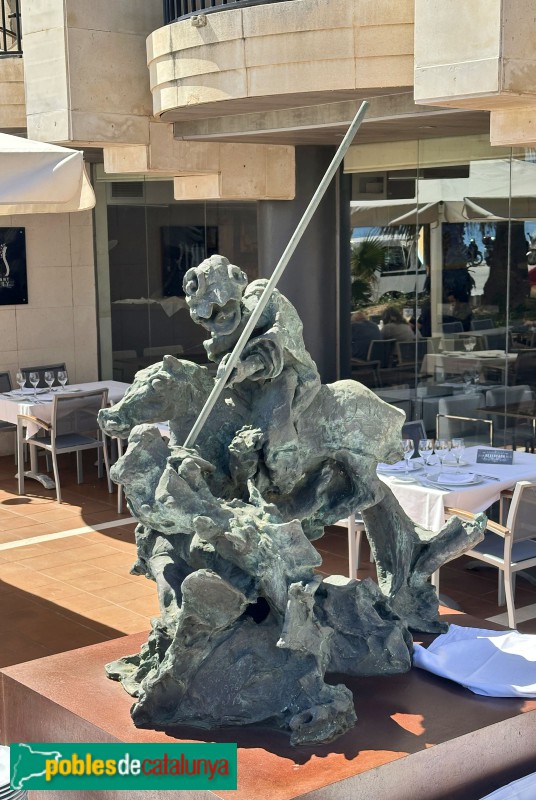 Sitges - Hotel Estela. Salvador Dalí, <i>Sant Jordi</i> (Foto: Anna Corcoll, 2026) Sitges - Hotel Estela. Salvador Dalí, <i>Sant Jordi</i>