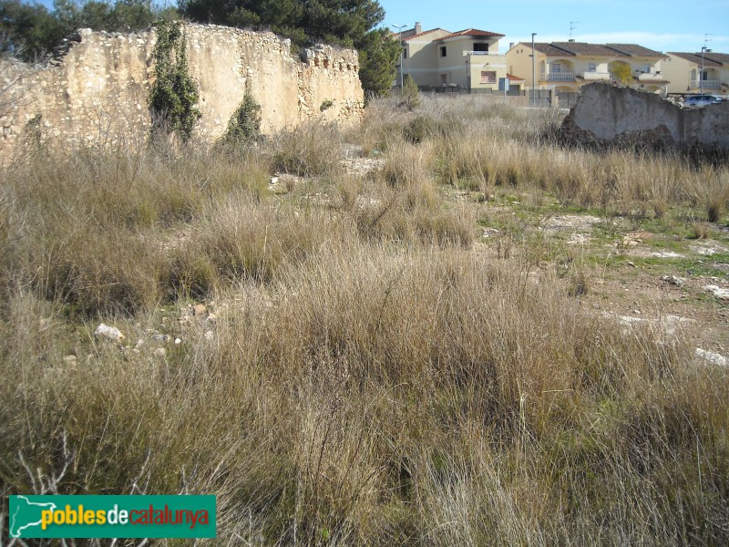 Santa Oliva - Molí Alt (Foto: <i>Cos d'Agents Rurals -invarquit.cultura.gencat.cat-</i>, 2014) Santa Oliva - Molí Alt