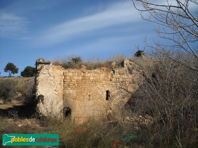 Santa Oliva - Molí Alt (Foto: <i>Cos d'Agents Rurals -invarquit.cultura.gencat.cat-</i>, 2014) Santa Oliva - Molí Alt