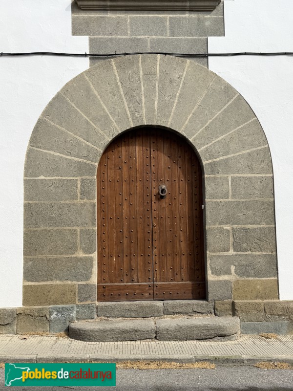 L'Esquirol - Carrer Major, 111