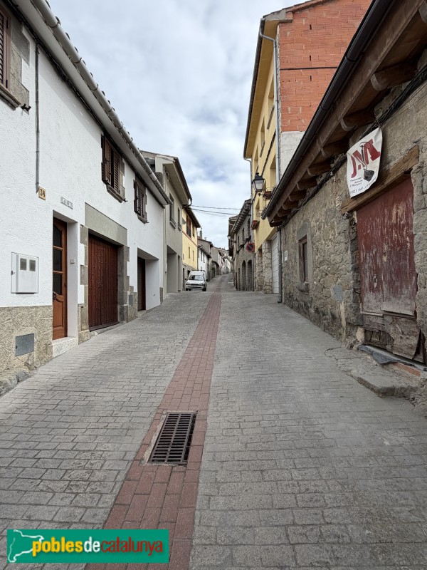L'Esquirol - Carrer Nou