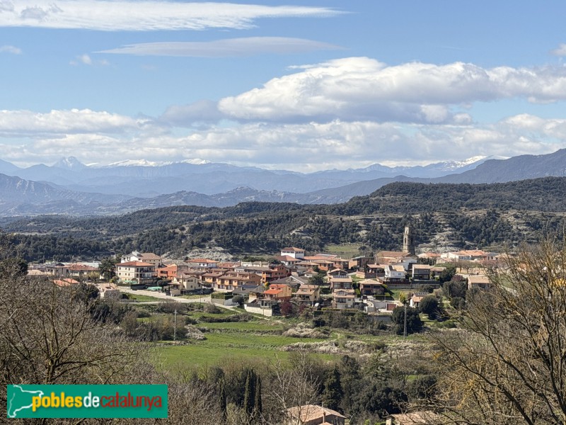 L'esquirol - Nucli de l'Esquirol, amb l'església a mà dreta