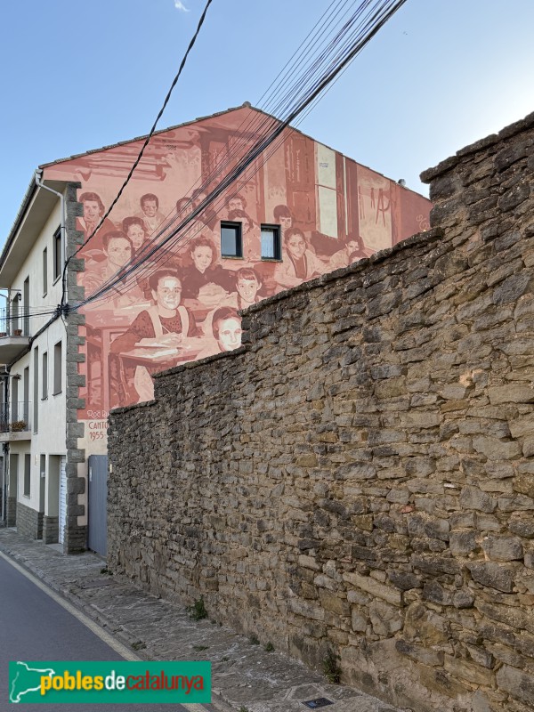 L'Esquirol - Mural <i>L'escola de nenes de Cantonigròs</i>