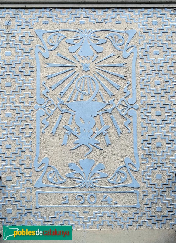 Roda de Ter - Casa a la plaça Major, 9