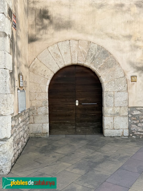 Santa Oliva - Església de Santa Maria (Foto: Albert Esteves, 2026) Santa Oliva - Església de Santa Maria