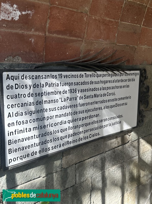 L'Esquirol - Panteó dels Torellonencs (Cementiri de Sant Martí Sescorts)