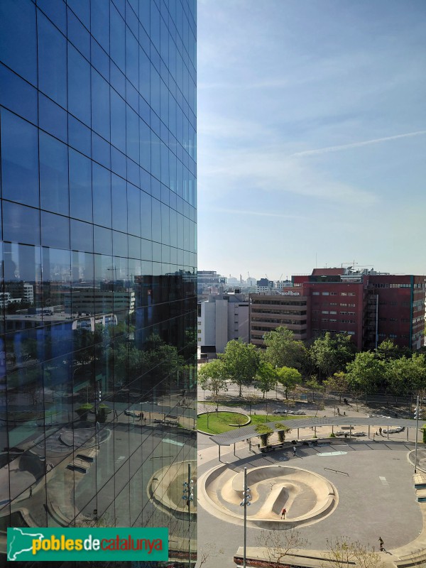 Barcelona - Porta Firal Torre Auditori i torres Llevant i Ponent (Foto: Sergi Suárez, 2026) Barcelona - Porta Firal Torre Auditori i torres Llevant i Ponent