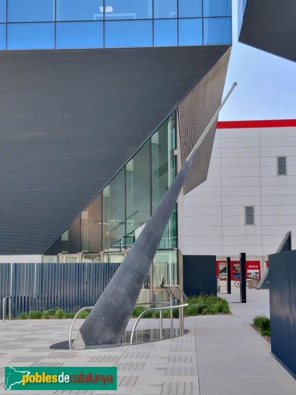 Barcelona - Porta Firal Torre Auditori i torres Llevant i Ponent. Gnòmon (Foto: Sergi Suárez, 2026) Barcelona - Porta Firal Torre Auditori i torres Llevant i Ponent. Gnòmon