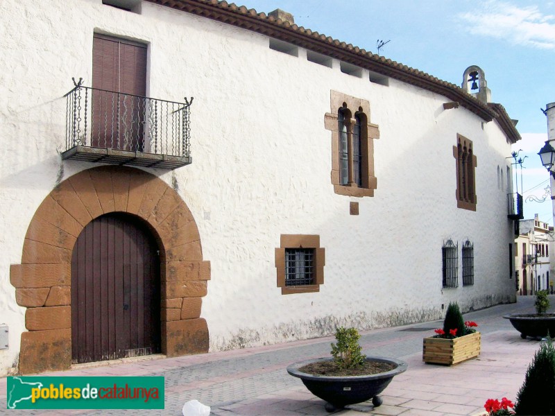 Bellvei - Cal Roig (Foto: Albert Esteves, 2006) Bellvei - Cal Roig