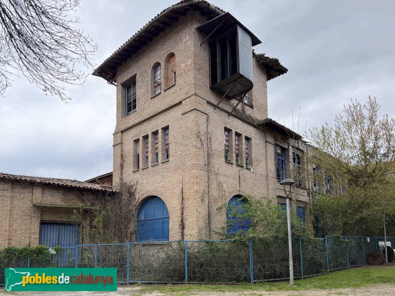 Roda de Ter - Fàbrica <i>la Blava</i>