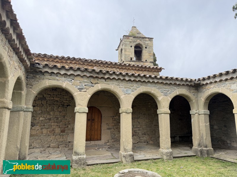 Les Masies de Roda - Monestir de Santa Magdalena de Conangle. Claustre
