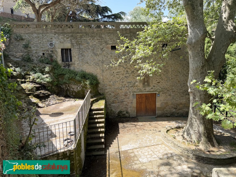 Taradell - Antiga casa dels paraires