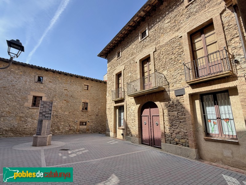 Taradell - Plaça de la Rectoria