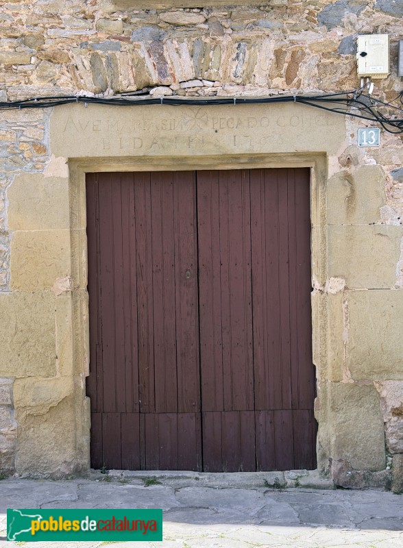 Taradell - Casa de la plaça Gili