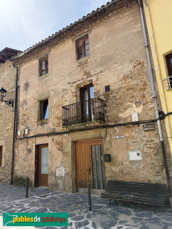 Taradell - Plaça de Santa Llúcia. Can Magí