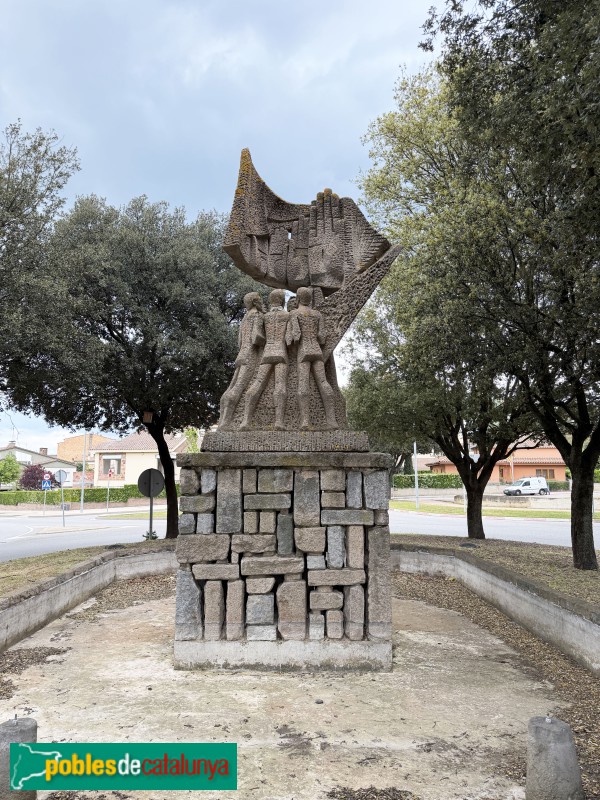 Taradell - Monument a l'Atlàntida