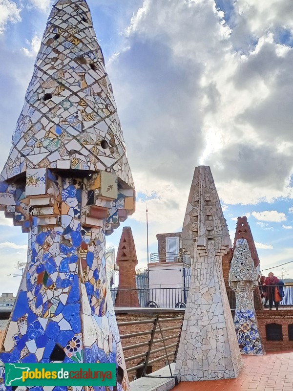 Barcelona - Palau Güell. Xemeneies