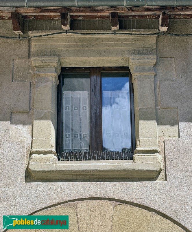 Sant Julià de Vilatorta - Cal Vicari
