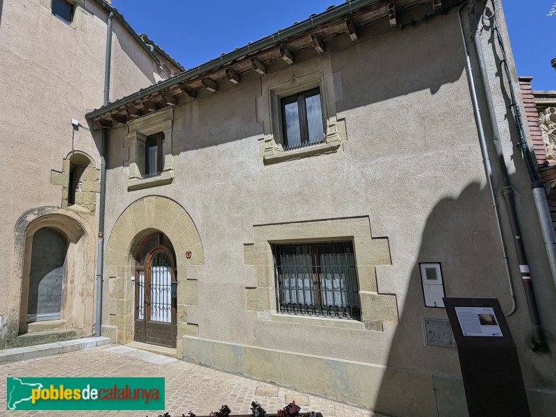 Sant Julià de Vilatorta - Cal Vicari