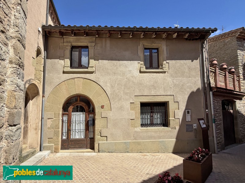 Sant Julià de Vilatorta - Cal Vicari