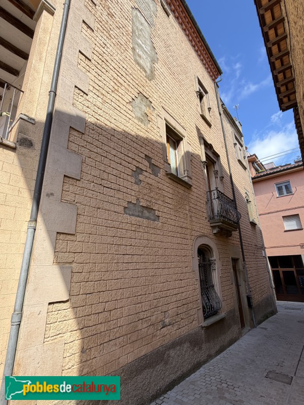 Sant Julià de Vilatorta - Can Valls