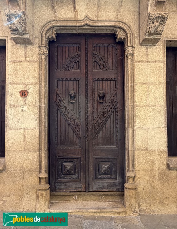 Sant Julià de Vilatorta - Can Valls