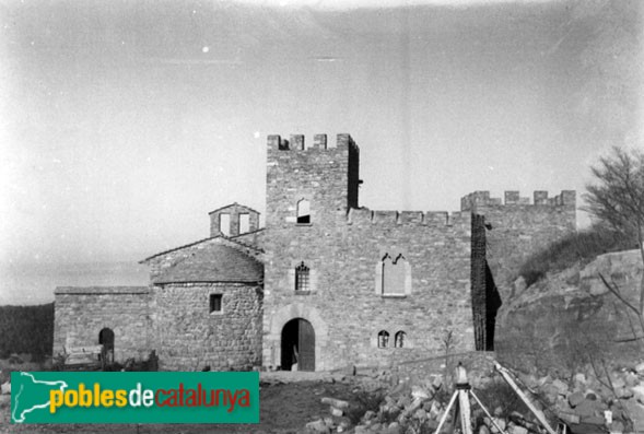 Sant Julià de Vilatorta - Castell i església de Sant Llorenç del Munt