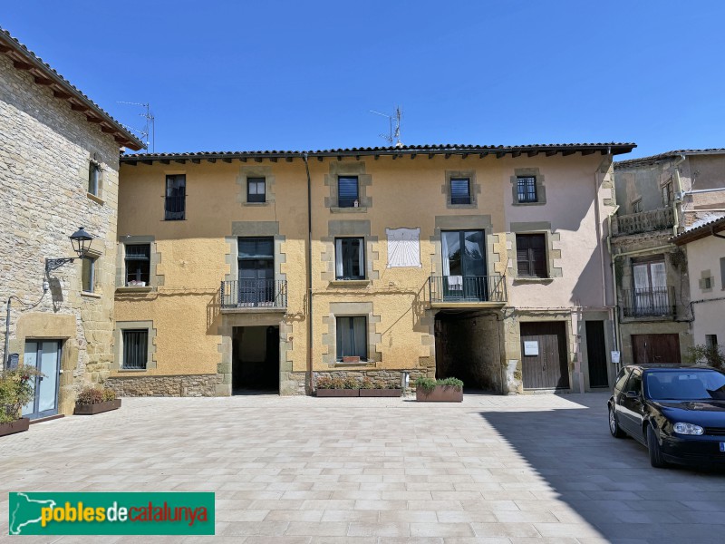 Sant Julià de Vilatorta - Plaça Major