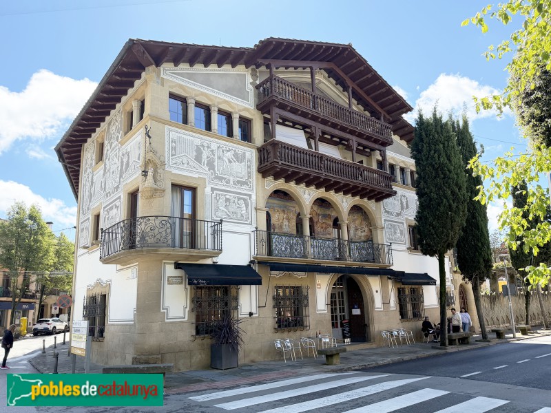 Sant Julià de Vilatorta - Casa Núria