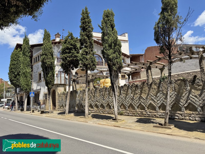 Sant Julià de Vilatorta - Casa Núria