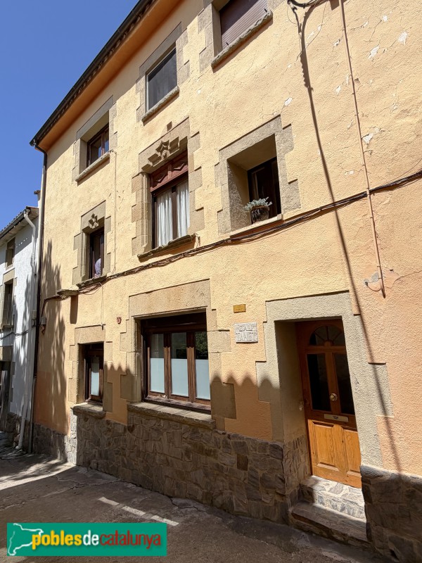 Sant Julià de Vilatorta - Cal Tanet